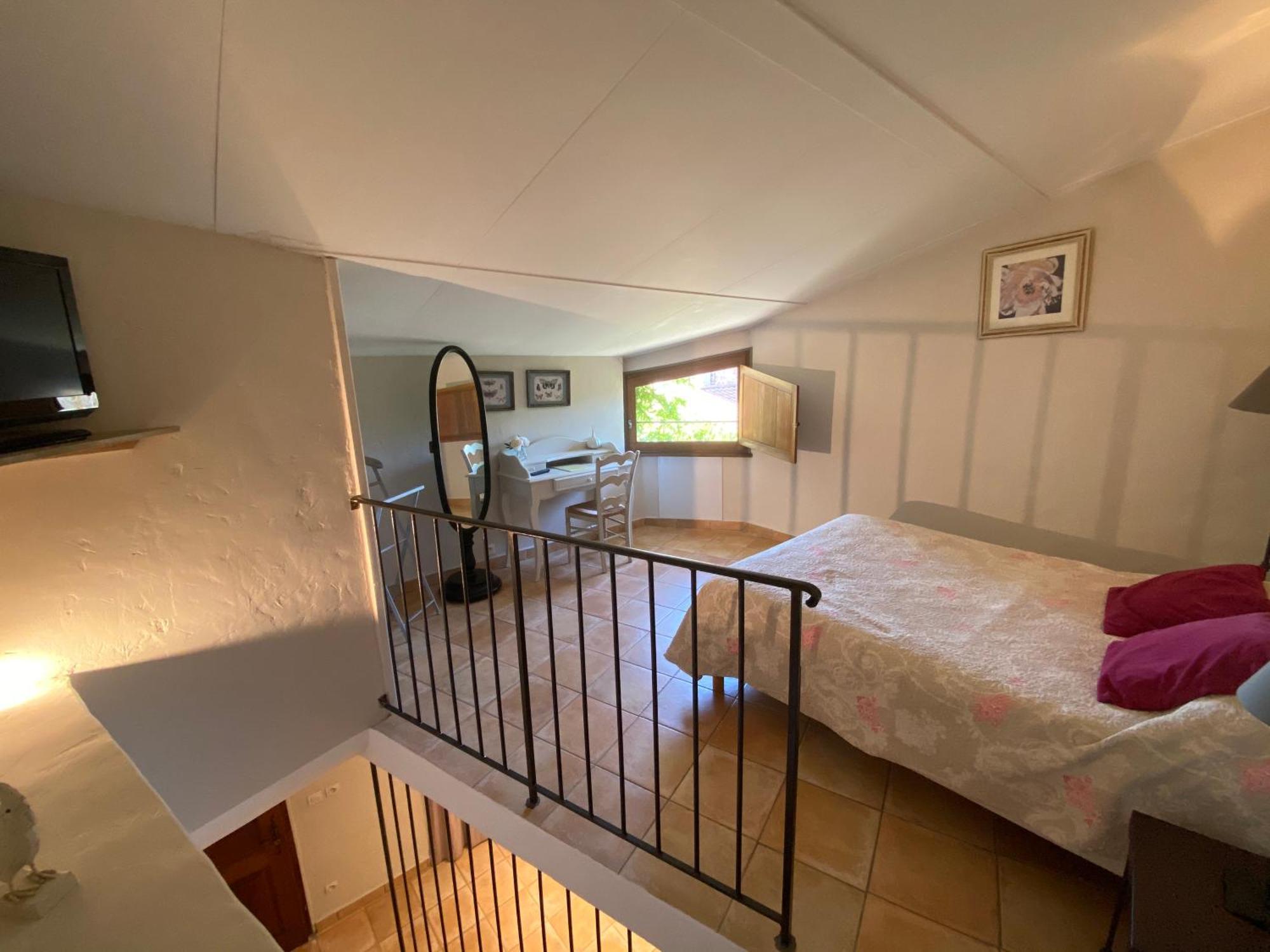 Auberge De La Tour De Brison Sanilhac  Quarto foto